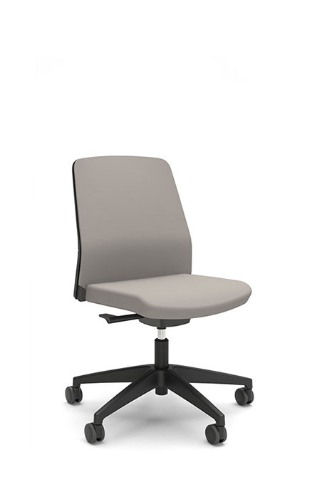 210B - Konferenzstuhl mit
Fußkreuz und Rollen,
Chillback,
arretierbare Wippfunktion,
Sitzhöhenverstellung
