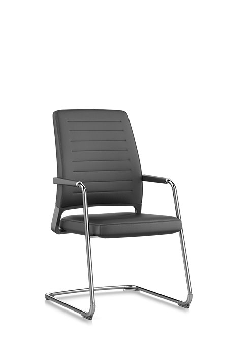 57V0 - Seduta cantilever,
alta, sedile e schienale
imbottiti