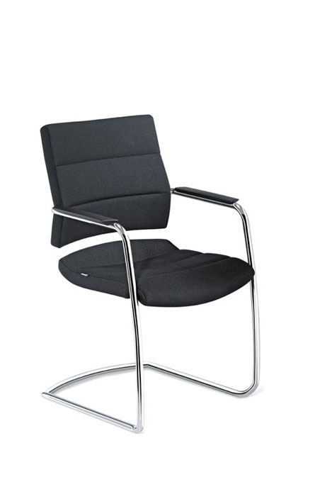5C60 - Seduta visitatori cantilever,
schienale medio, 
sedile e schienale imbottito, 
braccioli di serie, 
altezza pila: 4 pezzi
