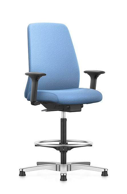 EV756 - Counter chair medium high, 
footring Ø 470 mm
on glides, comfort seat
(armrests optional) 
Autolift-mechanism