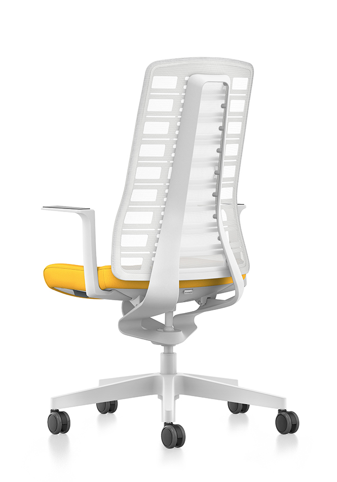 Side view of PURE PU113 design office chair with white mesh backrest, yellow seat cover, white T-armrests and plastic parts in white (base, column, among others) with Smart Spring technology | by Andreas Krob & Joachim Brüske, b4k